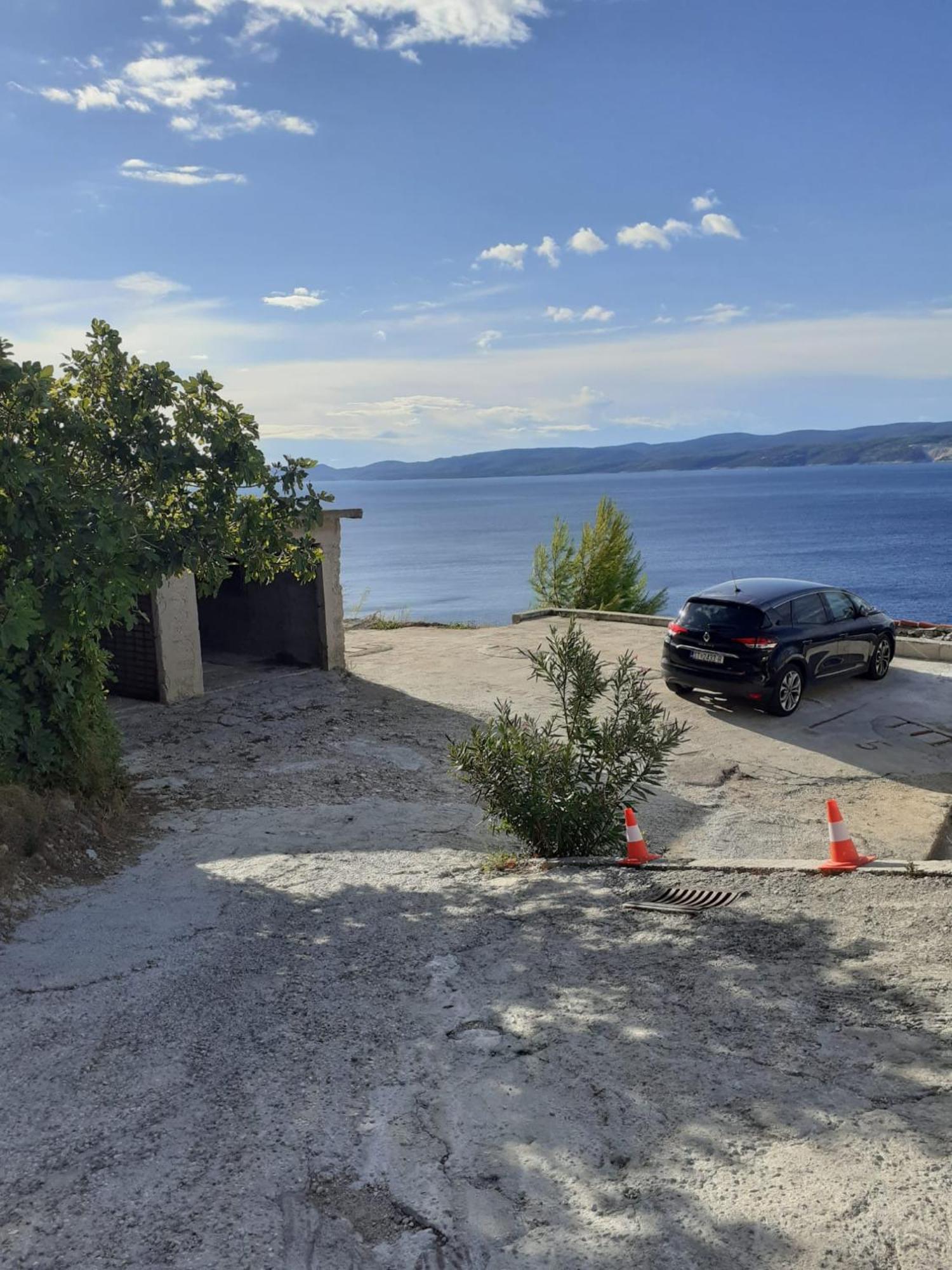 Apartments Lile By The Sea, Celina Zavode Exterior photo